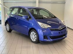 Blau Gebraucht 2011 Toyota Verso-S Life Van / Kleinbus | 2.990 € (Superpreis)