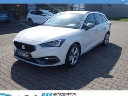 Weiß Gebraucht 2024 Seat Leon ST FR Kombi | 23.979 € (Superpreis)