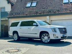 Weiß Gebraucht 2017 Cadillac Escalade SUV | 39.500 € (Superpreis)