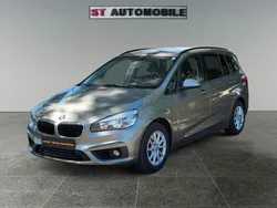 Silber Gebraucht 2017 BMW 218 Gran Tourer Advantage Van / Kleinbus | 13.490 € (Guter Preis)
