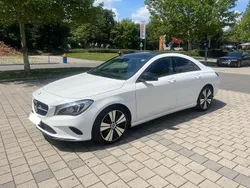 Weiß Gebraucht 2019 Mercedes CLA200 Coupé | 21.900 € (Guter Preis)