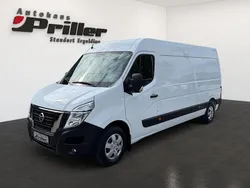 Weiß Gebraucht 2022 Nissan Interstar N-Connecta Van | 24.900 € (Guter Preis)