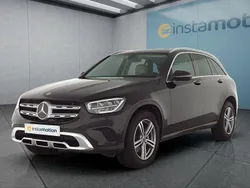 Schwarz Gebraucht 2021 Mercedes GLC200 SUV | 38.249 € (Etwas zu teuer)