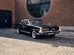 Schwarz Gebraucht 1964 Pontiac Bonneville Cabrio | 69.900 €