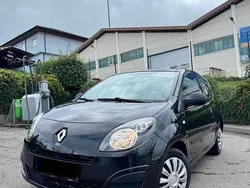 Schwarz Gebraucht 2008 Renault Twingo Kleinwagen | 1.300 € (Teuer)