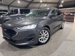 Grau Gebraucht 2022 Ford Focus Kombi | 16.480 € (Fairer Preis)