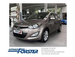 Braun Gebraucht 2013 Hyundai i20 Edition Kleinwagen | 6.690 € (Etwas zu teuer)