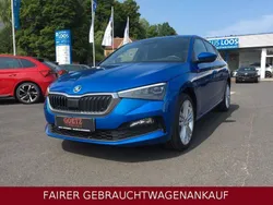 Race blue metallic Gebraucht 2023 Skoda Scala Style Kleinwagen | 22.900 € (Fairer Preis)