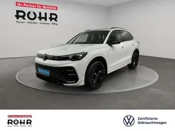 Pure white Gebraucht 2024 VW Tiguan R-line SUV | 43.860 € (Etwas zu teuer)