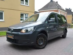 Grau Gebraucht 2011 VW Caddy Maxi Trendline Van / Kleinbus | 8.990 € (Fairer Preis)