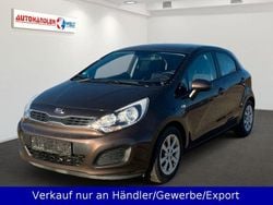 Braun Gebraucht 2014 Kia Rio Edition 7 Limousine | 7.999 € (Fairer Preis)