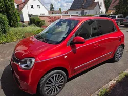 Rot Gebraucht 2022 Renault Twingo Intens Kleinwagen | 11.250 € (Guter Preis)