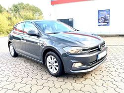 Grau Gebraucht 2020 VW Polo Highline Kleinwagen | 13.999 € (Fairer Preis)