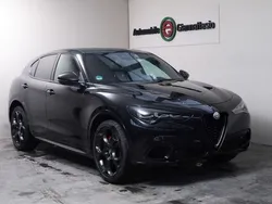 Colore esterno (nero vulca Gebraucht 2023 Alfa Romeo Stelvio Competizione SUV | 43.890 € (Fairer Preis)