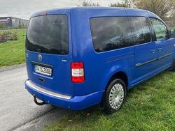 Blau Gebraucht 2010 VW Caddy Maxi Van / Kleinbus | 5.300 €