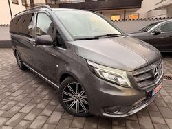 Grau Gebraucht 2020 Mercedes Vito Edition Kombi | 37.800 € (Fairer Preis)