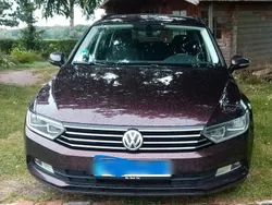 Violet Gebraucht 2018 VW Passat Trendline Kombi | 14.350 € (Fairer Preis)