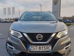 Grau Gebraucht 2021 Nissan Qashqai Tekna SUV | 16.400 € (Fairer Preis)