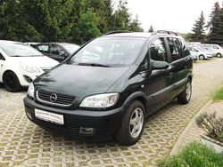 Grün Gebraucht 1999 Opel Zafira Comfort Van / Kleinbus | 2.900 € (Etwas zu teuer)