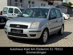 Silber Gebraucht 2004 Ford Fusion Ambiente Limousine | 3.990 € (Teuer)