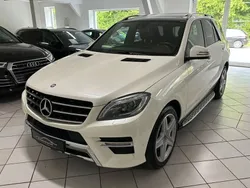 Weiß Gebraucht 2012 Mercedes ML350 AMG line SUV | 24.500 € (Etwas zu teuer)