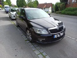 Schwarz Gebraucht 2012 Skoda Octavia RS Kombi | 5.500 €