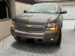 Gebraucht 2014 Chevrolet Suburban SUV | 14.500 €