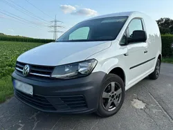 Weiß Gebraucht 2015 VW Caddy Van / Kleinbus | 8.499 € (Guter Preis)