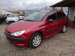 Rot Gebraucht 2005 Peugeot 206 Filou Kombi | 1.100 € (Fairer Preis)