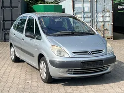 Silber Gebraucht 2003 Citroën Xsara Picasso Van / Kleinbus | 599 € (Superpreis)
