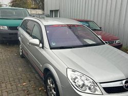 Grau Gebraucht 2006 Opel Vectra Sport Kombi | 999 € (Guter Preis)