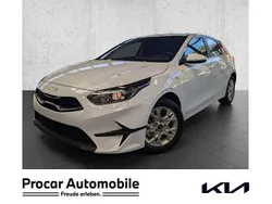 Carraraweiß Neu 2025 Kia Ceed Vision Limousine | 21.990 € (Fairer Preis)