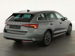 Graphite grau metallic Neu 2025 Skoda Octavia Selection Kombi | 31.184 € (Guter Preis)