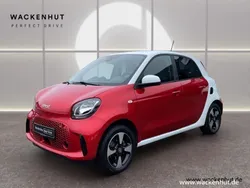 Weiss Gebraucht 2021 Smart ForFour Electric Drive Kleinwagen | 11.490 € (Etwas zu teuer)
