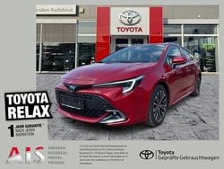Karminarot metallic Gebraucht 2024 Toyota Corolla Team Kombi | 26.990 € (Fairer Preis)