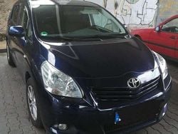 Blau Gebraucht 2011 Toyota Verso Edition Van / Kleinbus | 6.000 € (Guter Preis)