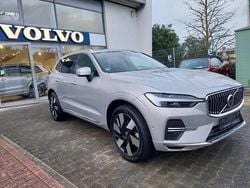 Silber Gebraucht 2023 Volvo XC60 Ultimate SUV | 43.990 € (Superpreis)