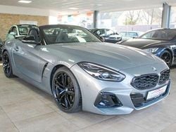 Grau Gebraucht 2024 BMW Z4 M Sport Cabrio | 47.999 € (Superpreis)