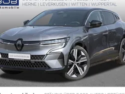 Arktiksweiß, dach dolomitgrau Gebraucht 2024 Renault Mégane Iconic Limousine | 35.888 € (Guter Preis)