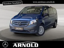 Stahlblau Gebraucht 2022 Mercedes Vito Van / Kleinbus | 32.350 € (Fairer Preis)