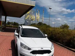 Weiß Gebraucht 2016 Ford Focus Kombi | 7.200 € (Fairer Preis)