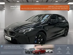 Schwarz Gebraucht 2024 BMW M135 Shadowline Kleinwagen | 48.360 €