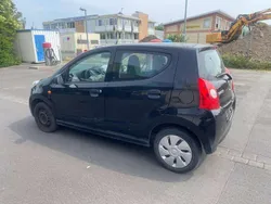 Gebraucht 2014 Suzuki Alto Club Kleinwagen | 790 €