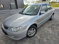 Silber Gebraucht 2002 Mazda 323 Dynamic Limousine | 2.990 €