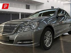 Silber Gebraucht 2012 Mercedes E200 Elegance Limousine | 12.490 € (Fairer Preis)