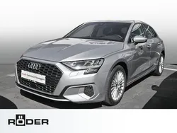 Florettsilber metallic Gebraucht 2022 Audi A3 Advanced | 23.890 € (Guter Preis)