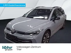 Mondsteingrau Gebraucht 2024 VW Golf VIII Goal Kombi | 32.980 € (Superpreis)