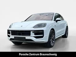 Weiss Gebraucht 2025 Porsche Cayenne Turbo E-Hybrid SUV | 186.890 €