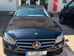 Schwarz Gebraucht 2017 Mercedes E220 Kombi | 21.300 € (Guter Preis)