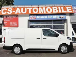 Weiß Gebraucht 2020 Opel Vivaro Van | 14.995 € (Guter Preis)